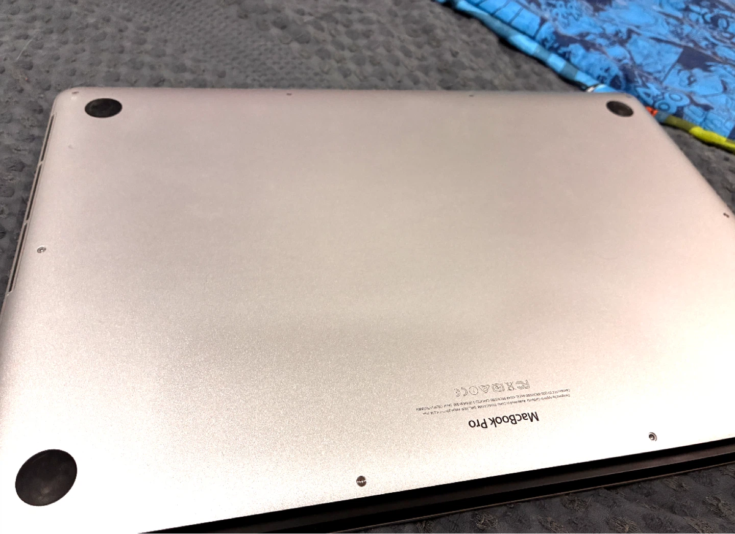 Apple MacBook Pro 15-inch, Mid 2015 - photo 2