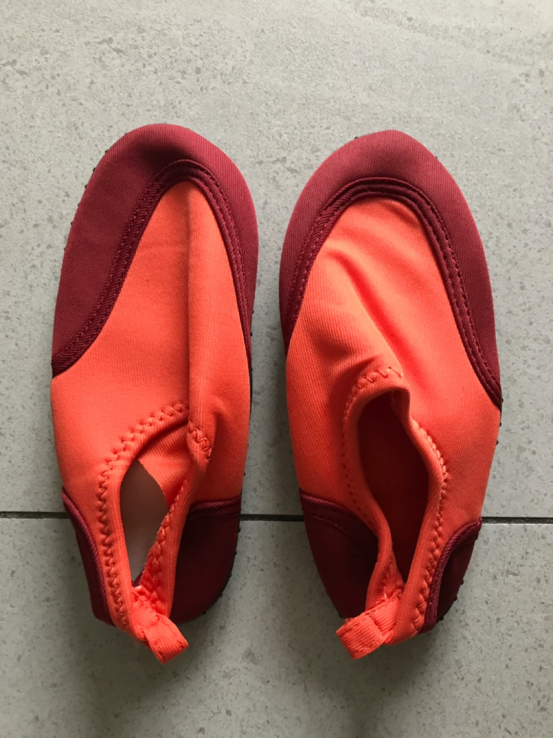 Aqua Socks Water Shoes - Orange/Maroon toddlers size 10