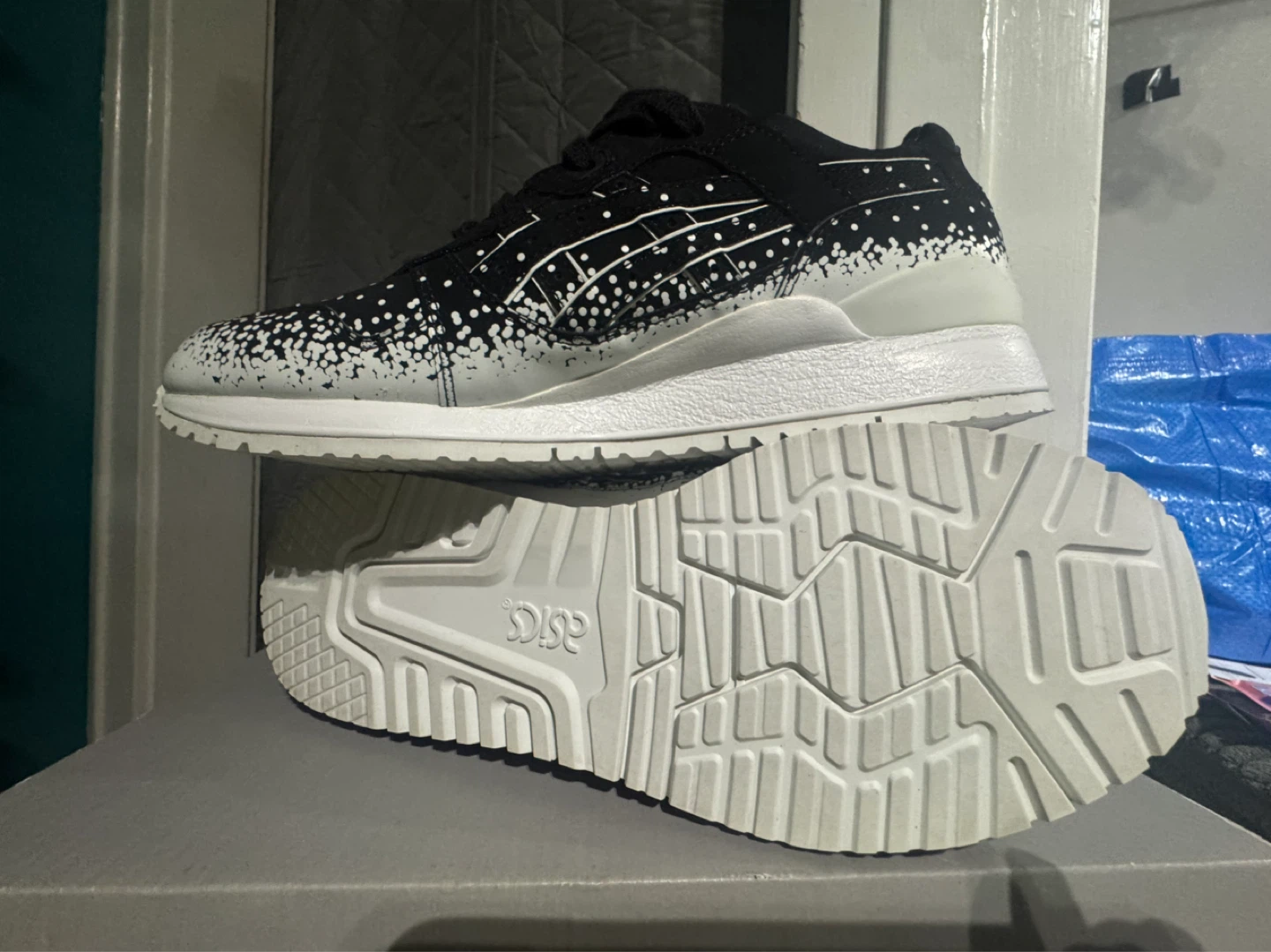 Asics Gel Lyte III Black White Sneakers Size 8.5 - photo 2