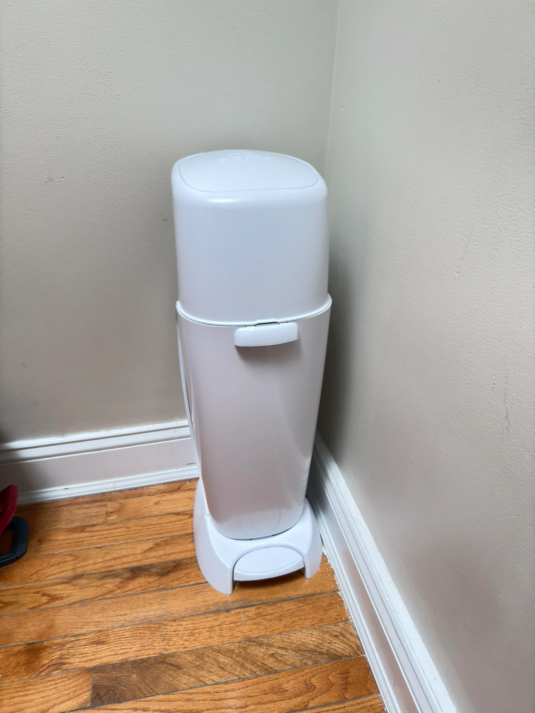 Diaper genie
