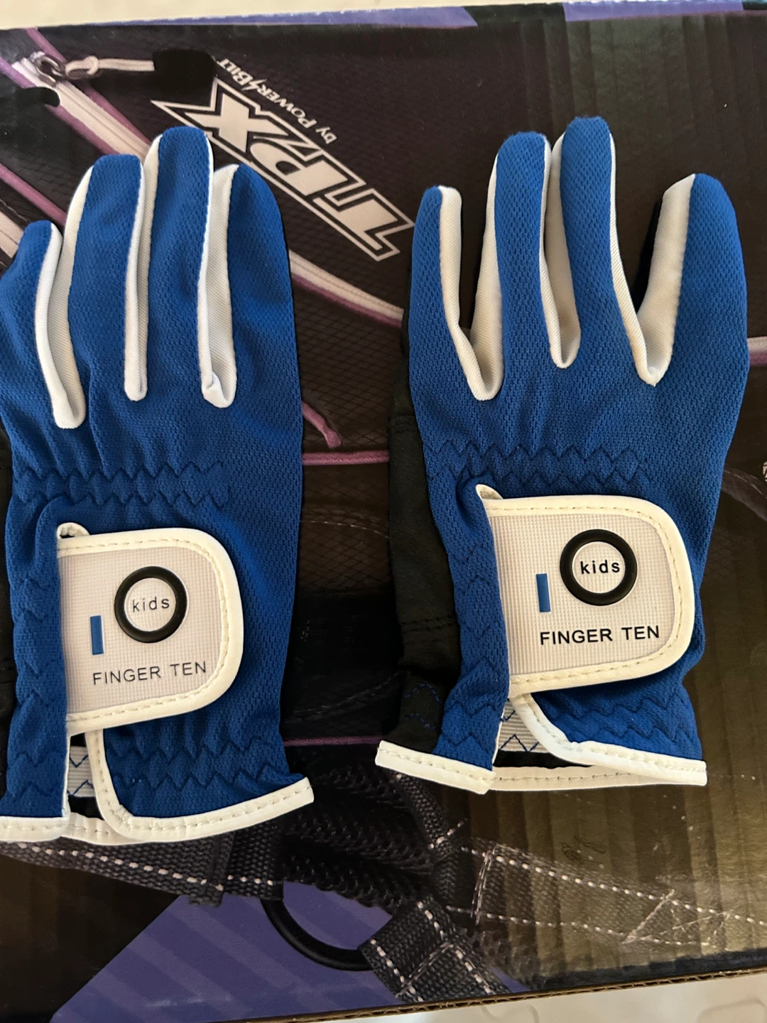 Finger Ten Kids Golf Gloves Size H ; LH