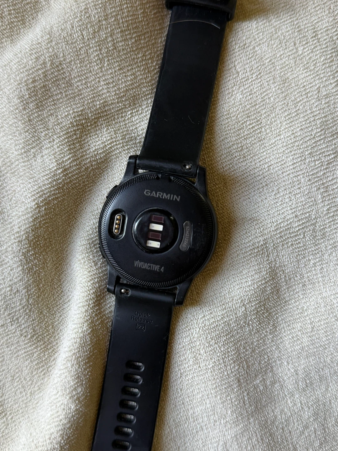Garmin Vívosmart 4 GPS Smartwatch - photo 3