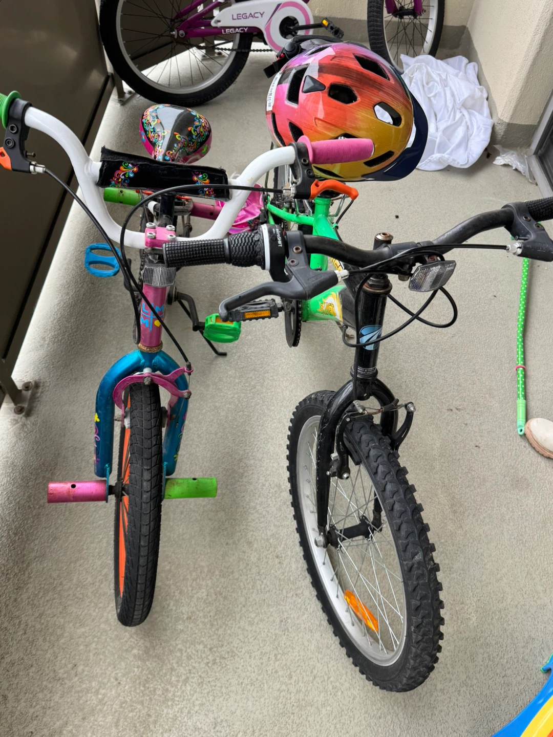 Kids' Bicycles and Helmet - photo 4