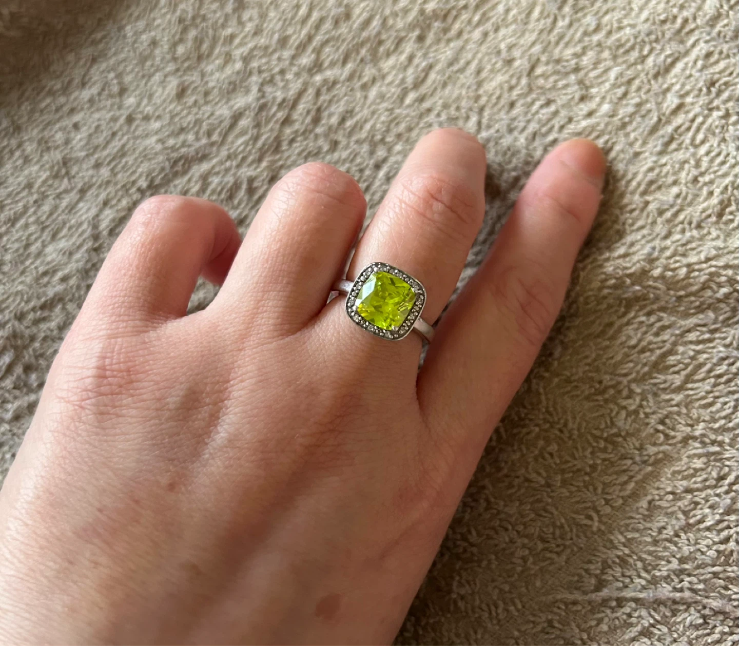 Peridot ring on 925 Silver cushion cut