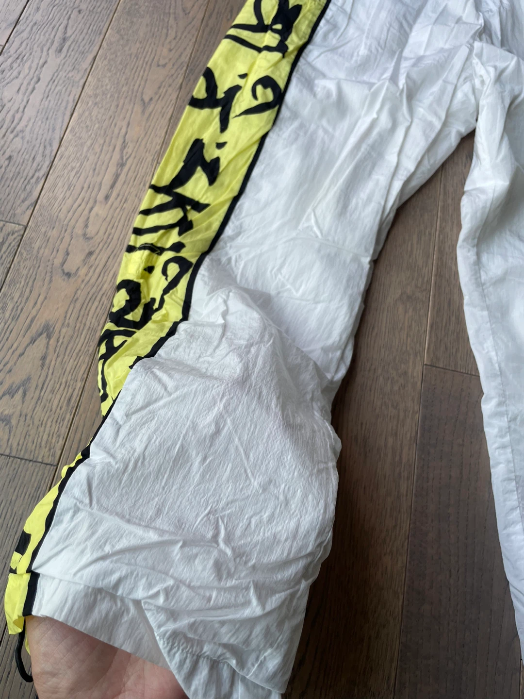 White Track Pants with Yellow Graphic Sides, size S - photo 2