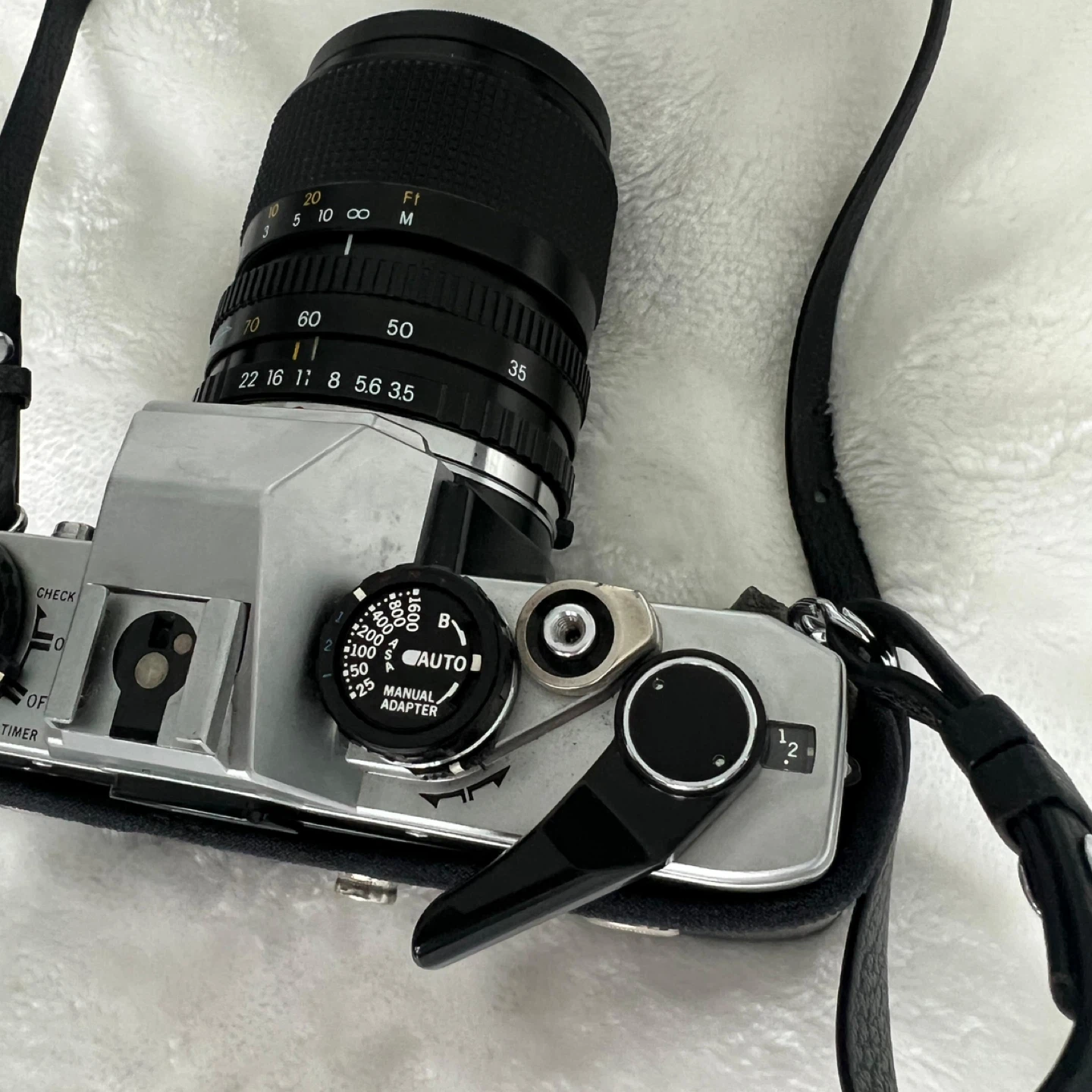 Olympus OM10 Camera (Film Included) - photo 3