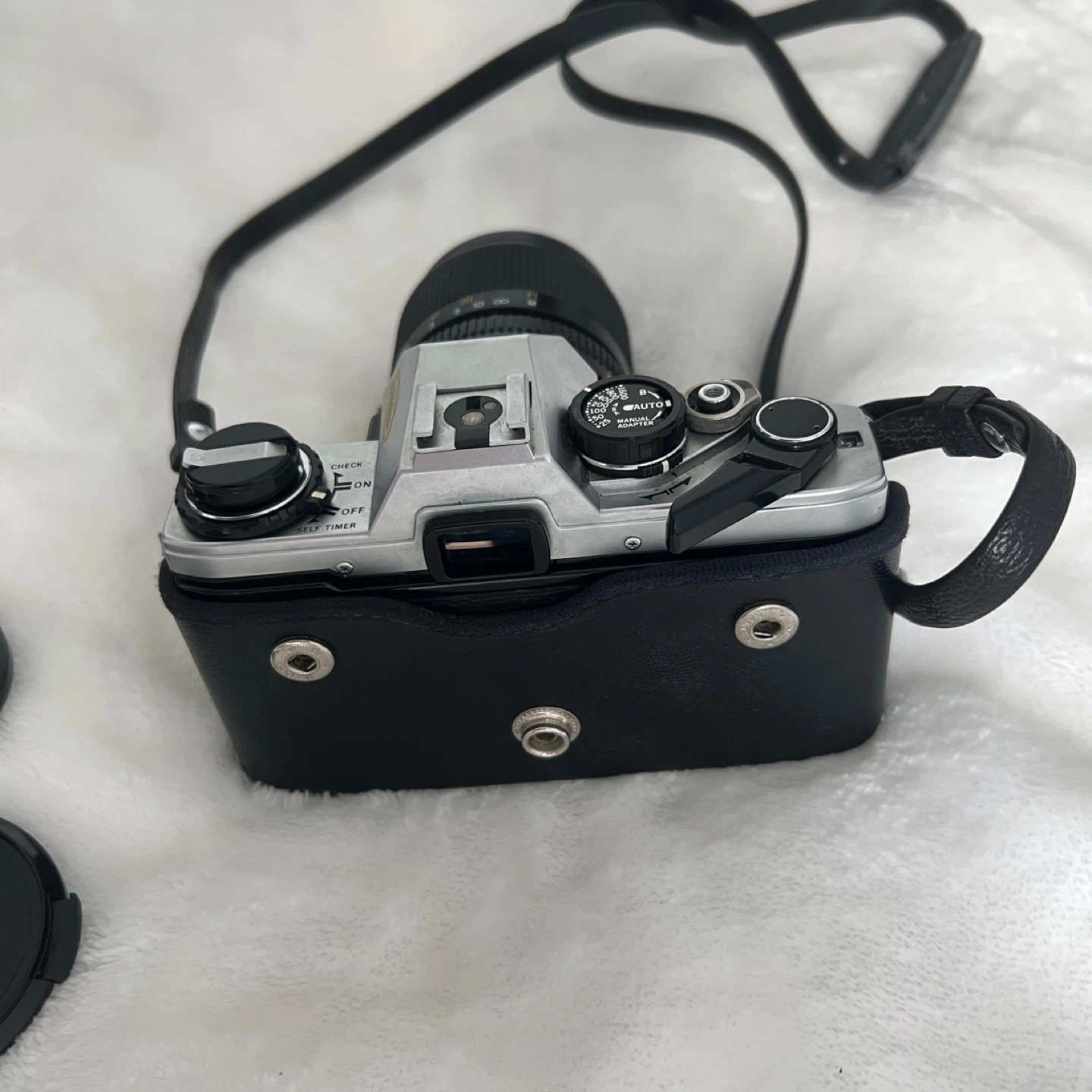 Olympus OM10 Camera (Film Included) - photo 4