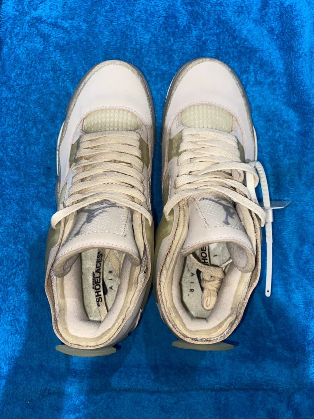 Nike Air Jordan 4 x Off-White Sail