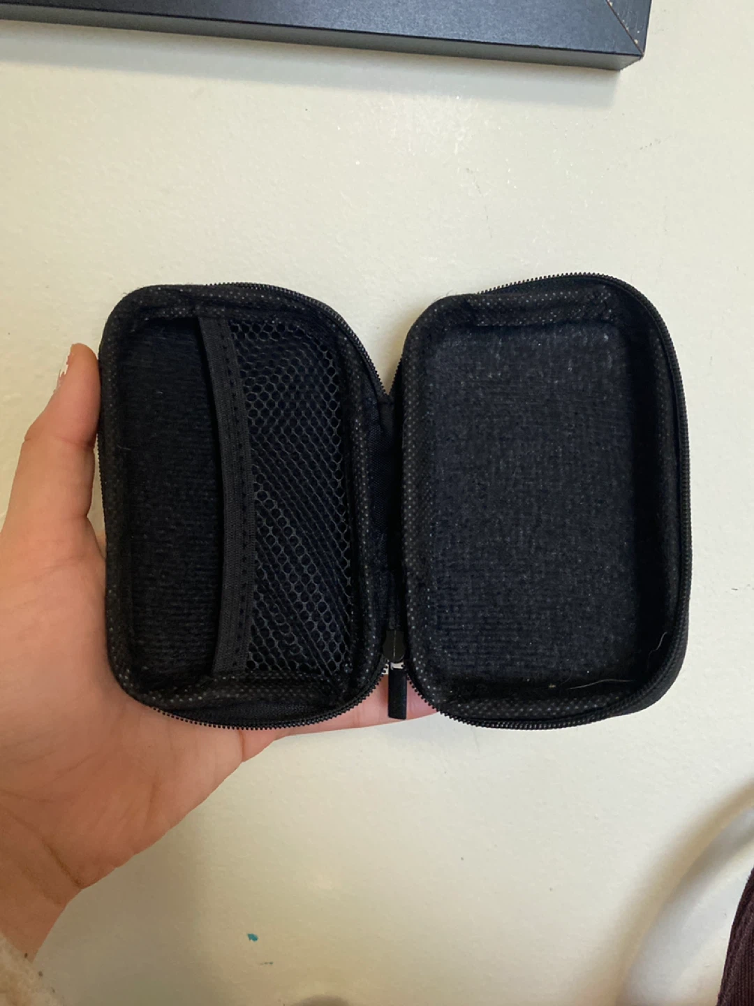 Black Protective Case with Heart Detail - photo 2