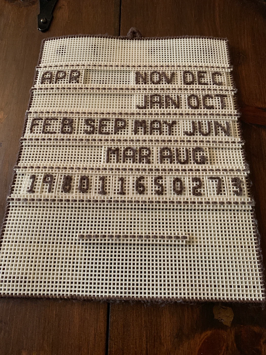 Calendar needlepoint - photo 2