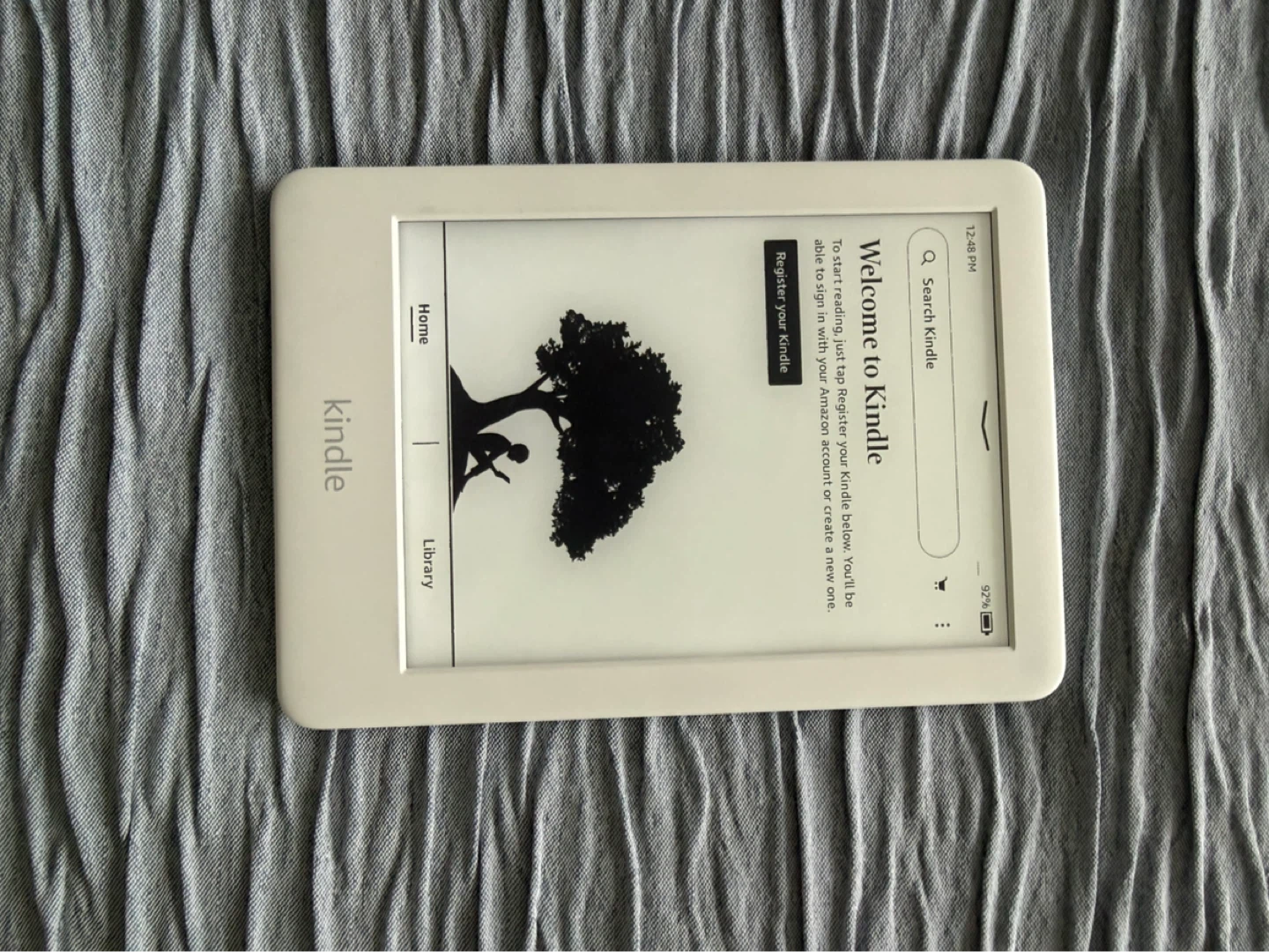 White Amazon Kindle E-Reader - photo 4