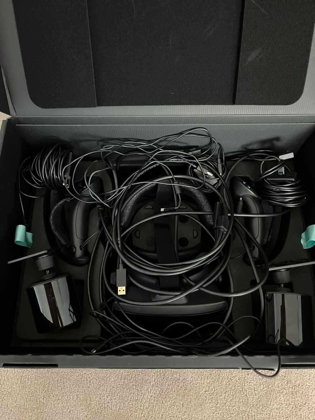 Valve Index VR Headset and Controllers