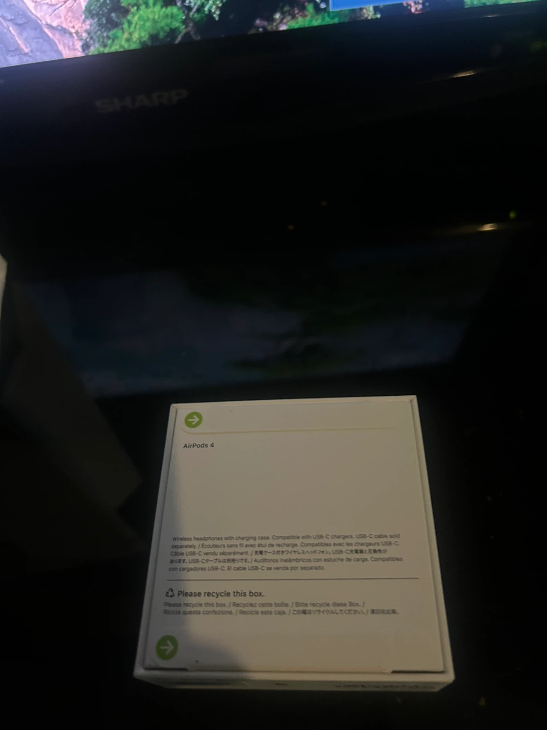 Sealed, with receipt, Apple AirPods 4 - photo 4