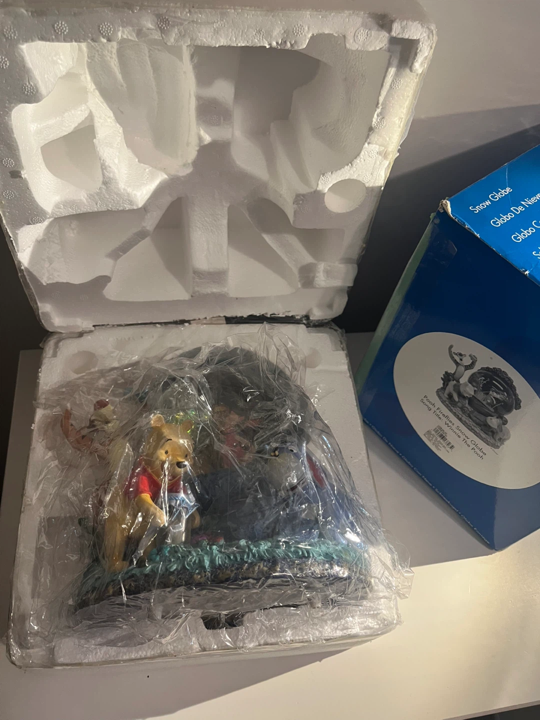 Disney Winnie The Pooh Fireflies Snow Globe - photo 2