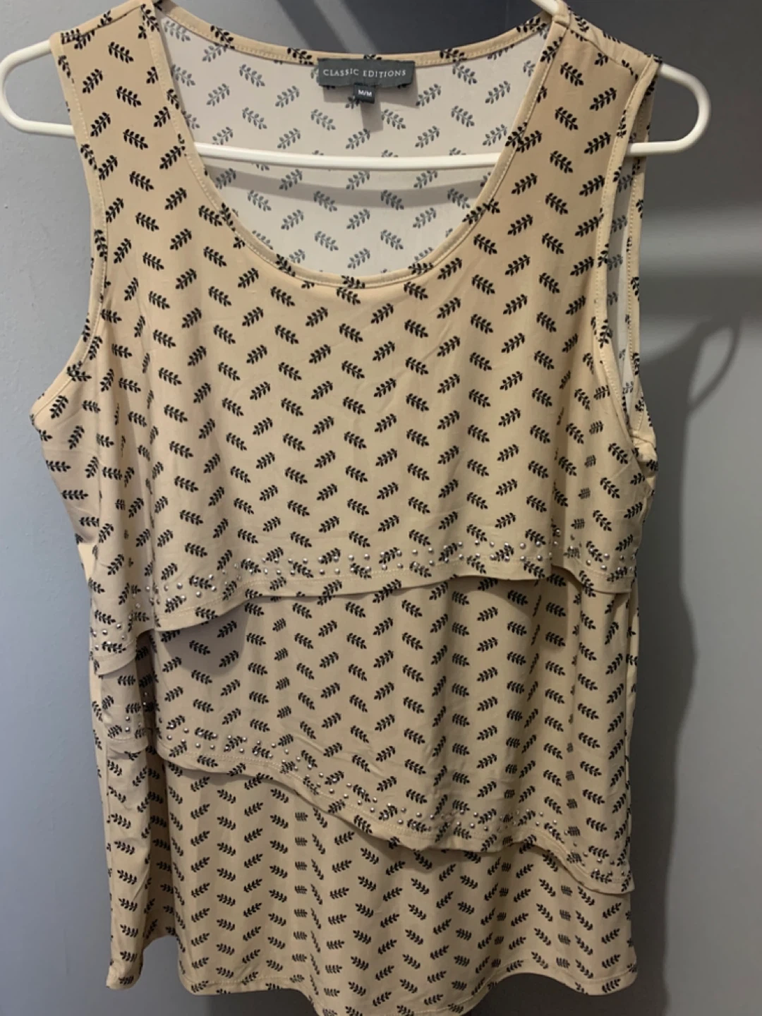 Classic Editions Women's Tan Leaf Print Sleeveless Top M - photo 4