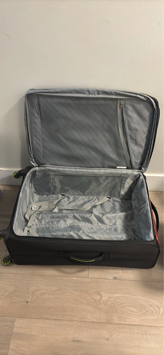 Renwick Black Rolling Suitcase Luggage on Four Wheels - photo 5