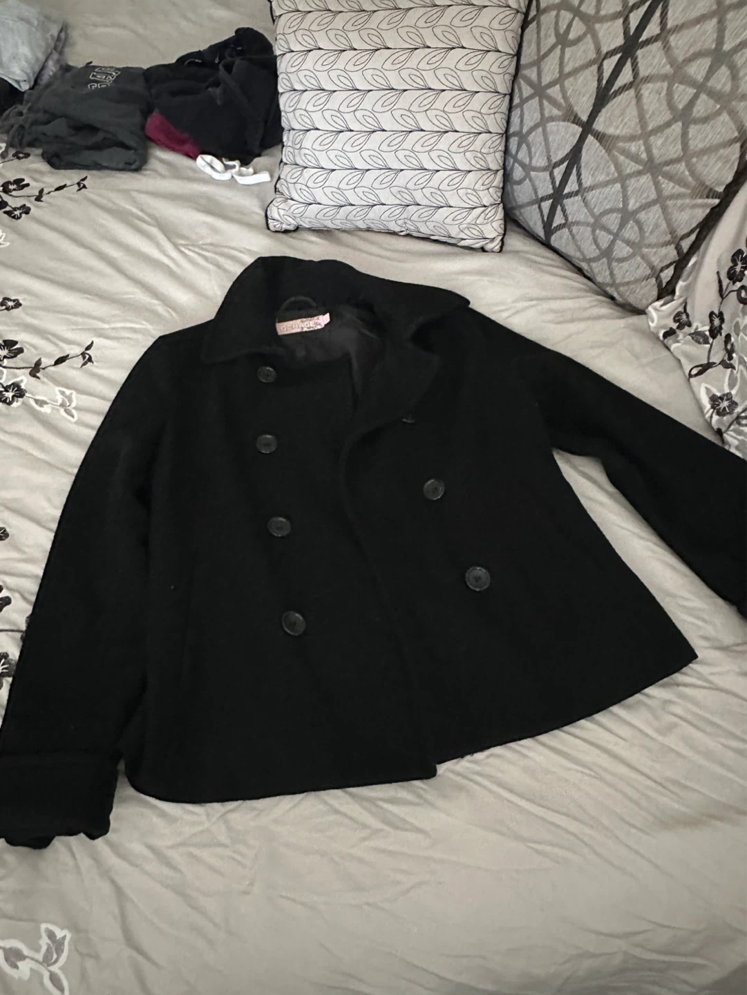 Women's clothing - photo 5