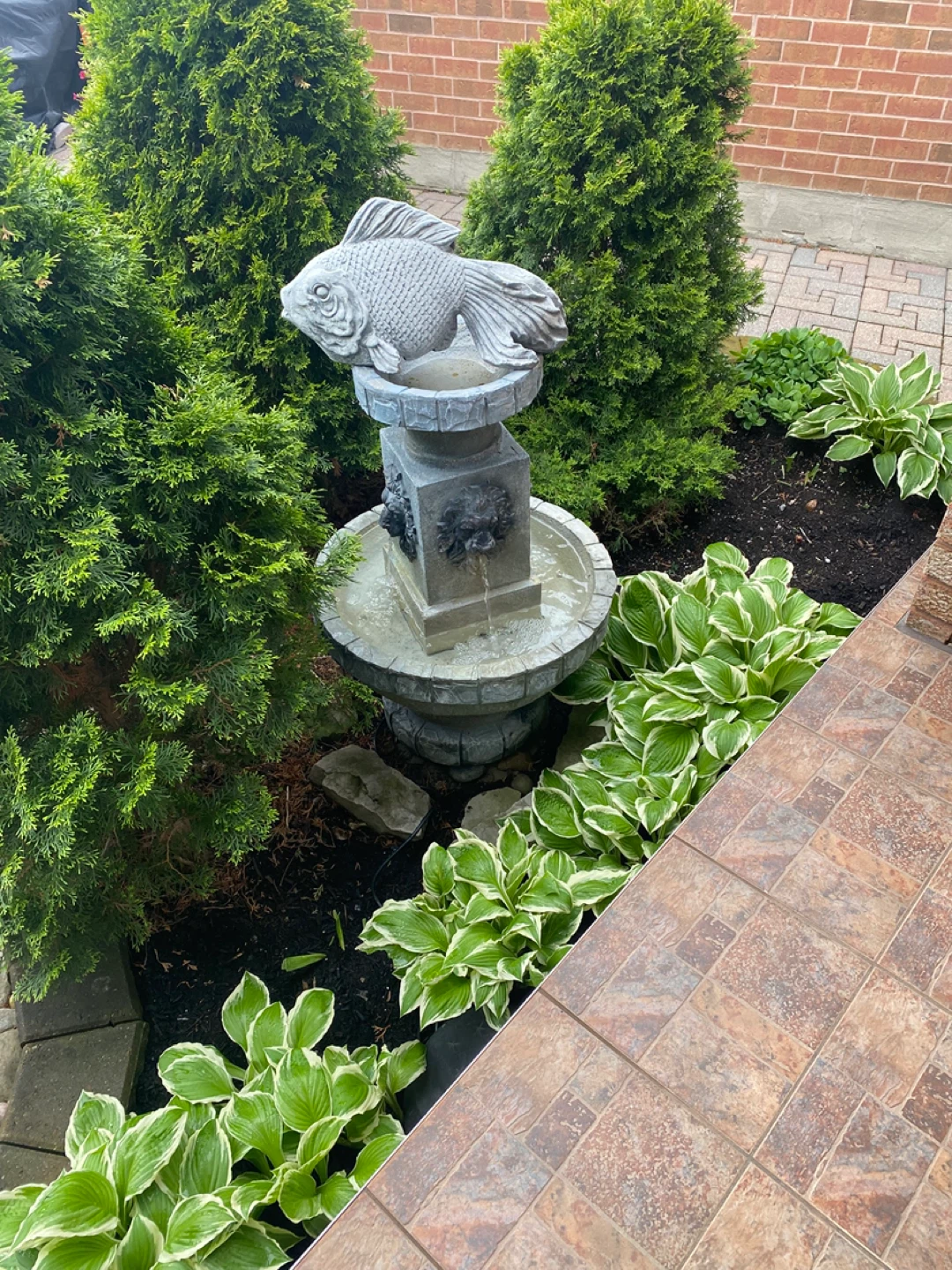 Fish Fountain( resin material ) with Lion Spouts