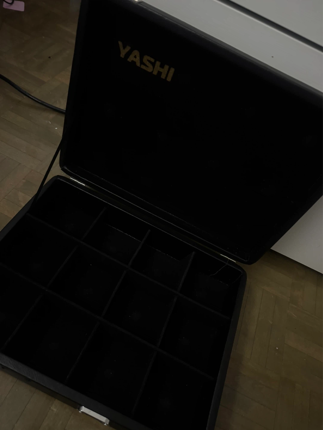 Yashi Black Compartment Case - photo 2