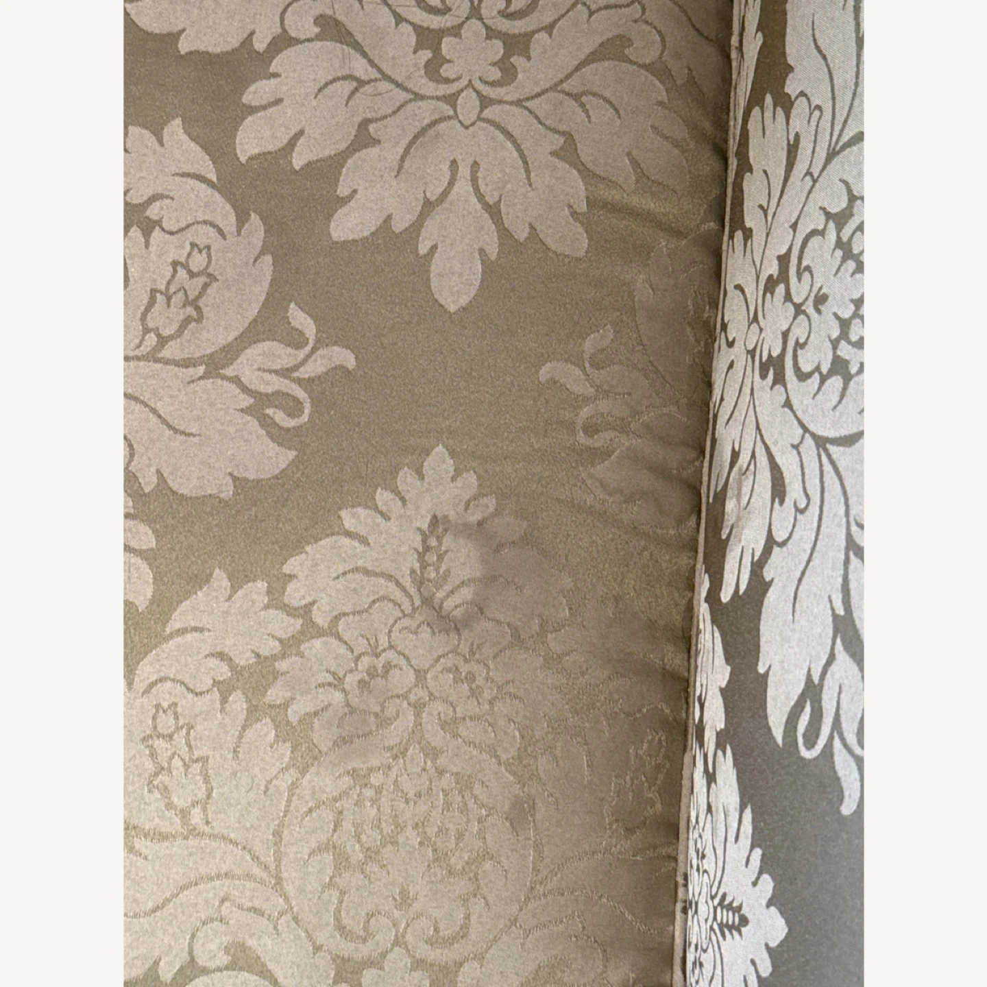 Ethan Allen 2 seater sofa - photo 3