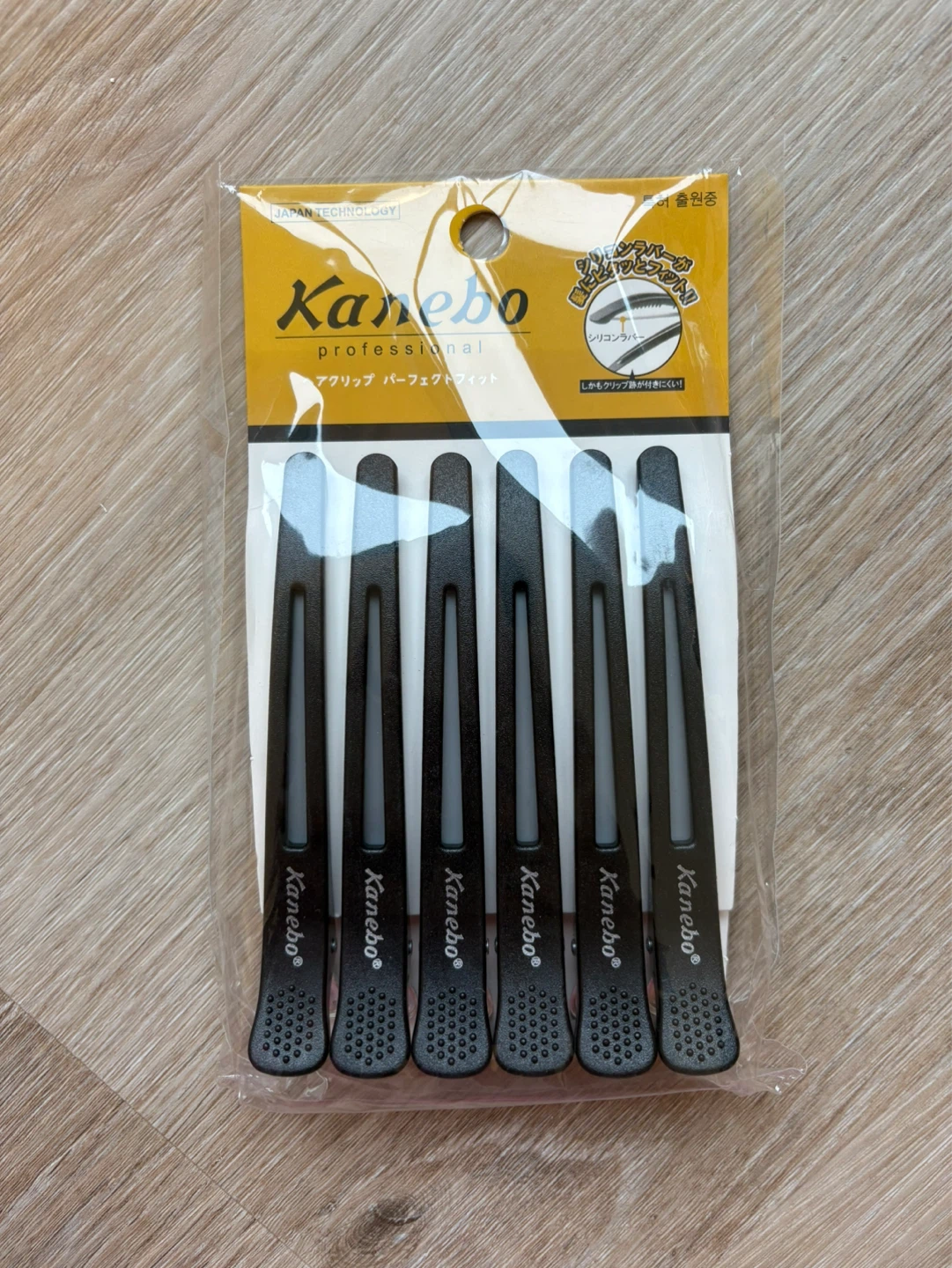 Brand New Japanese Kanebo Perfect Fit Hair Clips (6 Pack)