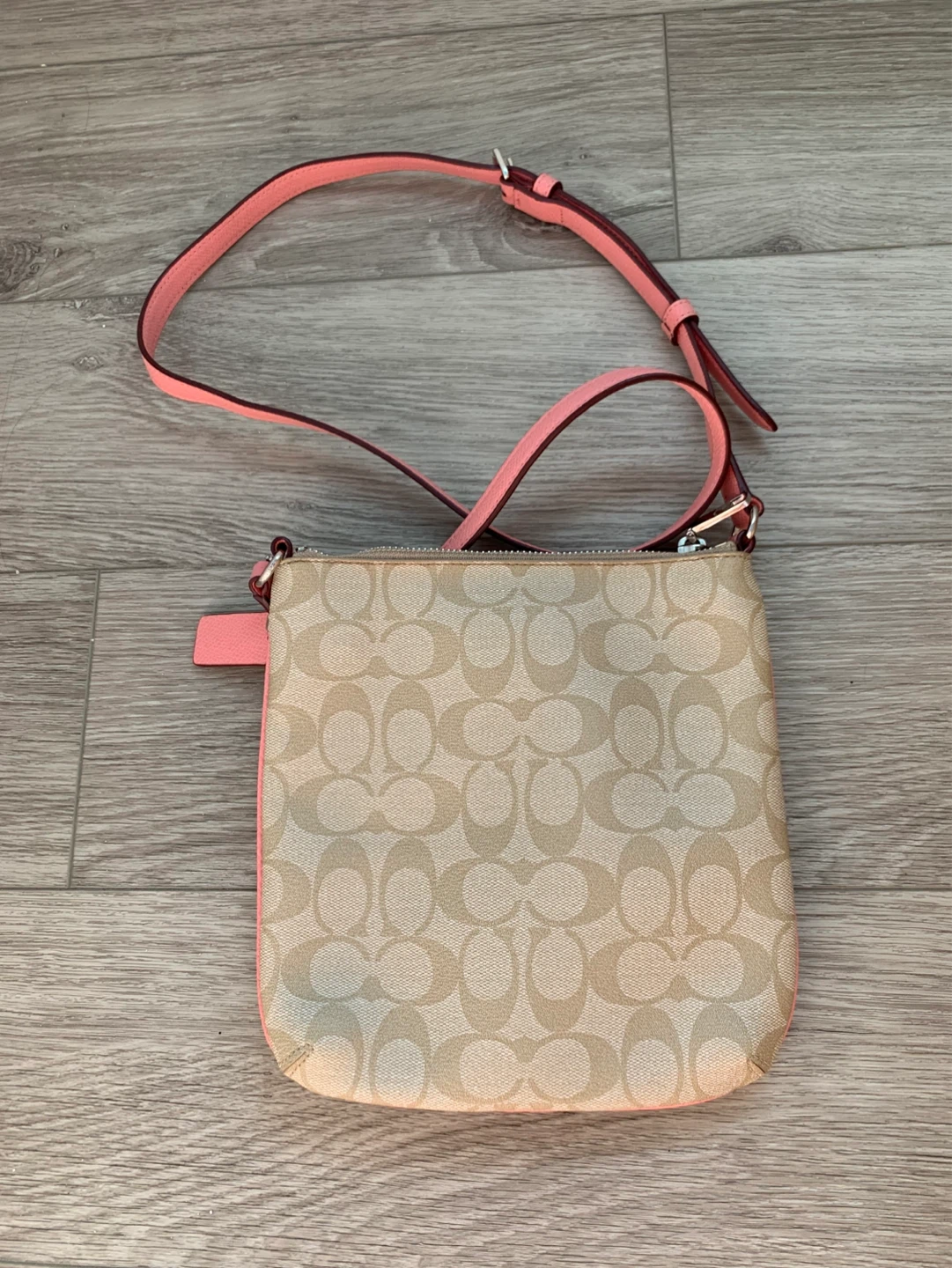 Coach Signature Jacquard Crossbody Bag Pink Trim - photo 2