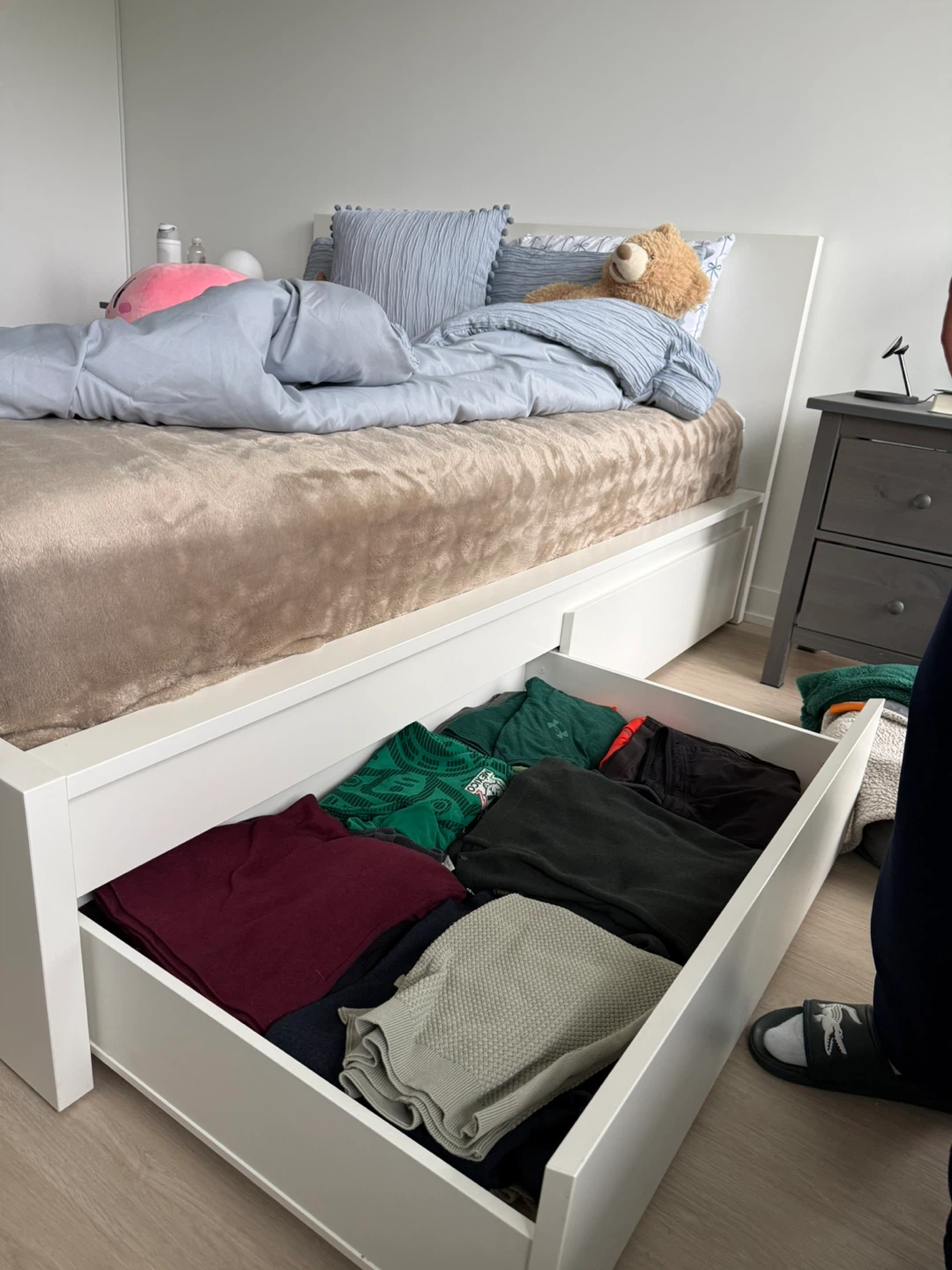 IKEA White Storage Bed Frame (Queen Size) with Drawer - photo 2