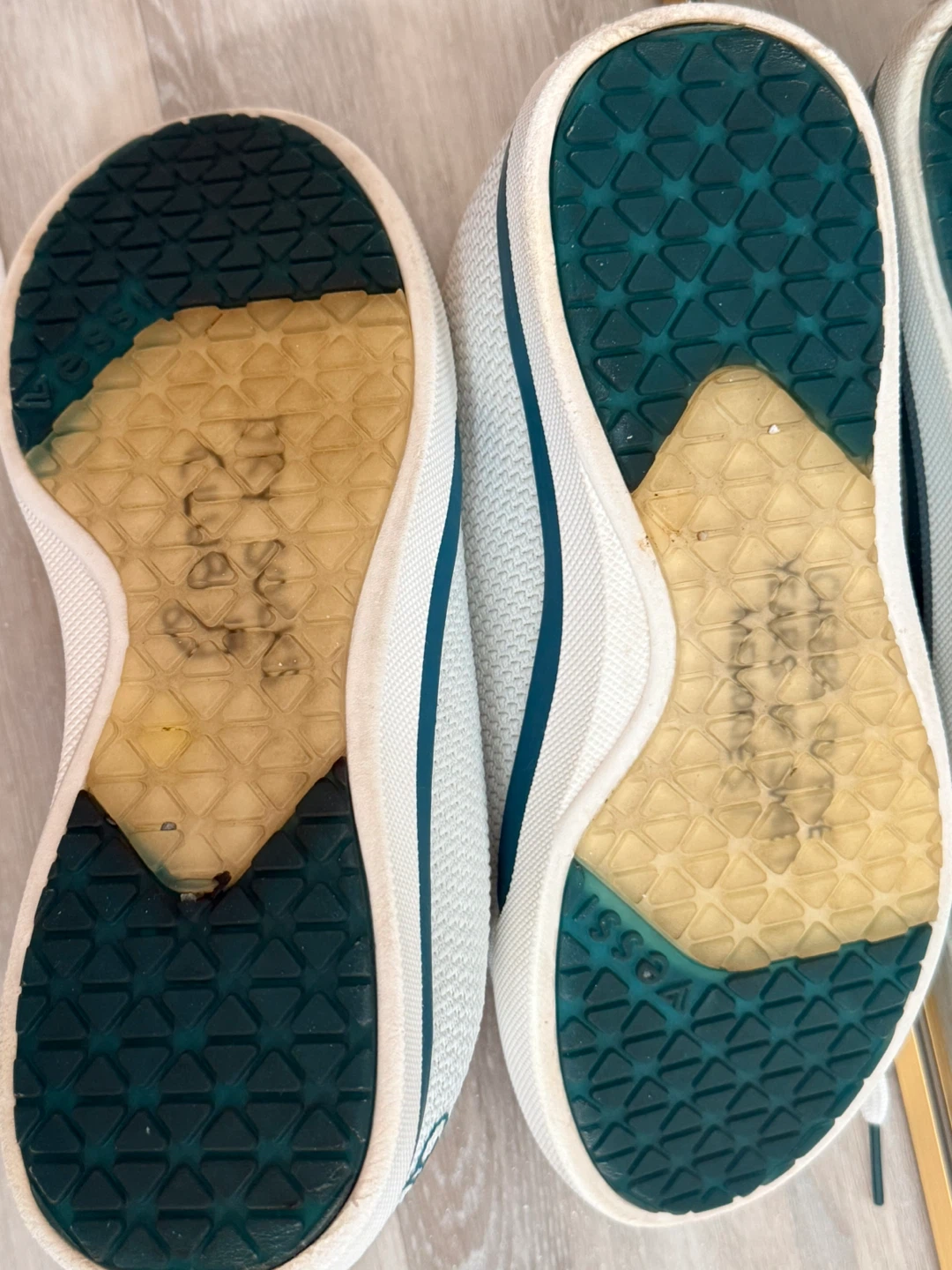 Vessi Weekend Sneakers - Men's 7 / Women's 8 - photo 3