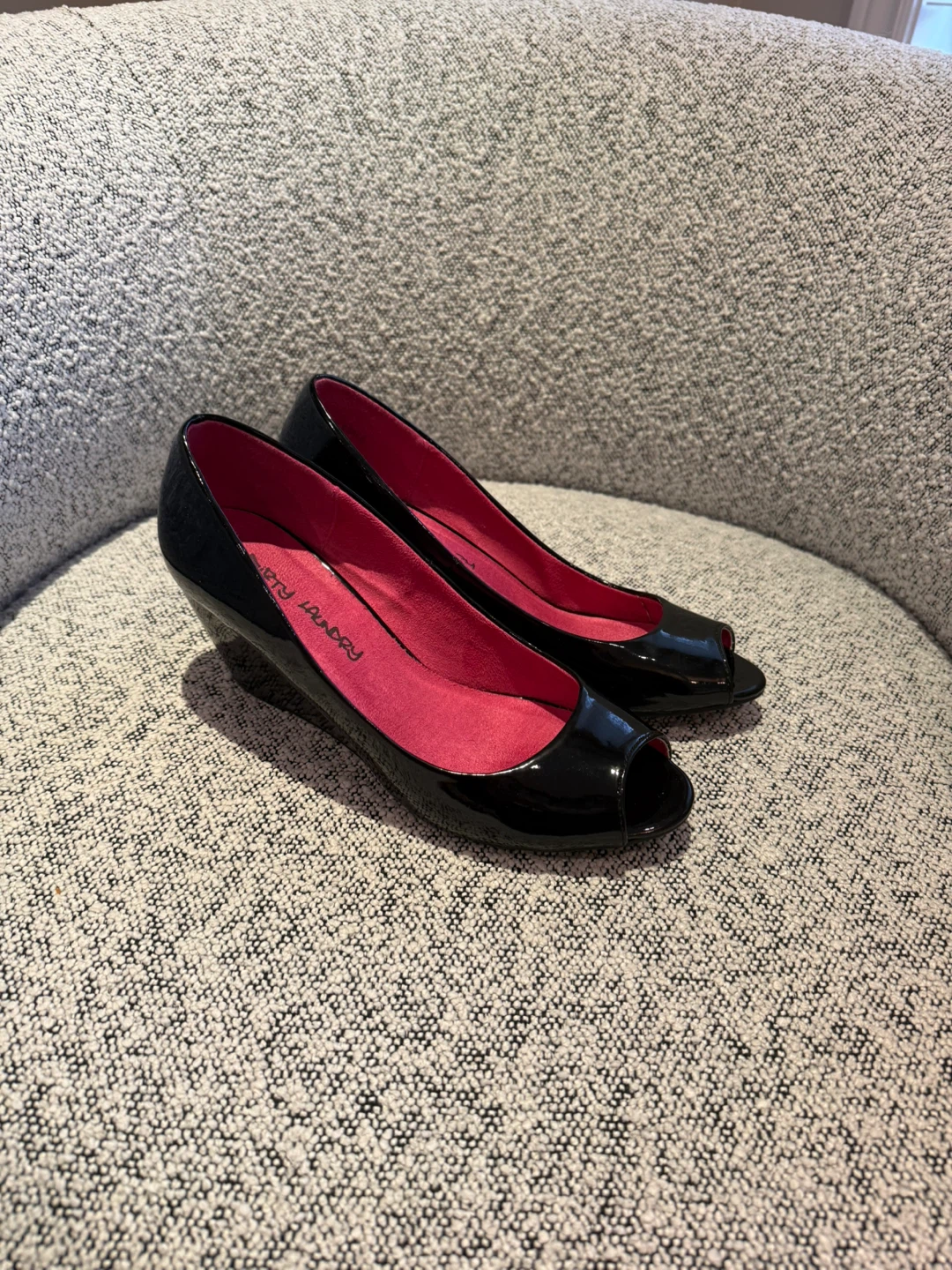 Dirty Laundry Black Patent Wedge Heels Peep Toe - photo 2