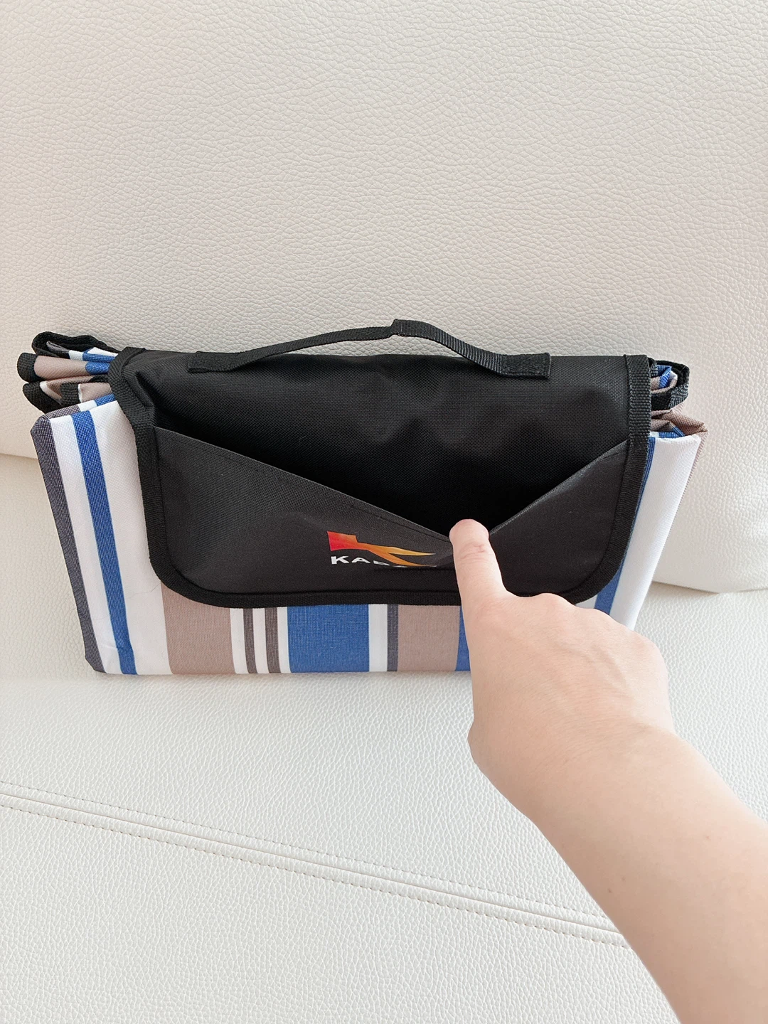 KABAM Striped Picnic Blanket - photo 2