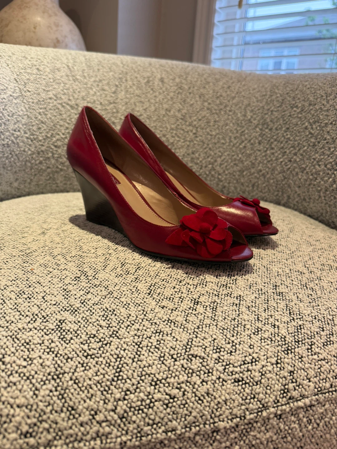 Bandolino Red Peep-Toe Wedge Heels - photo 4
