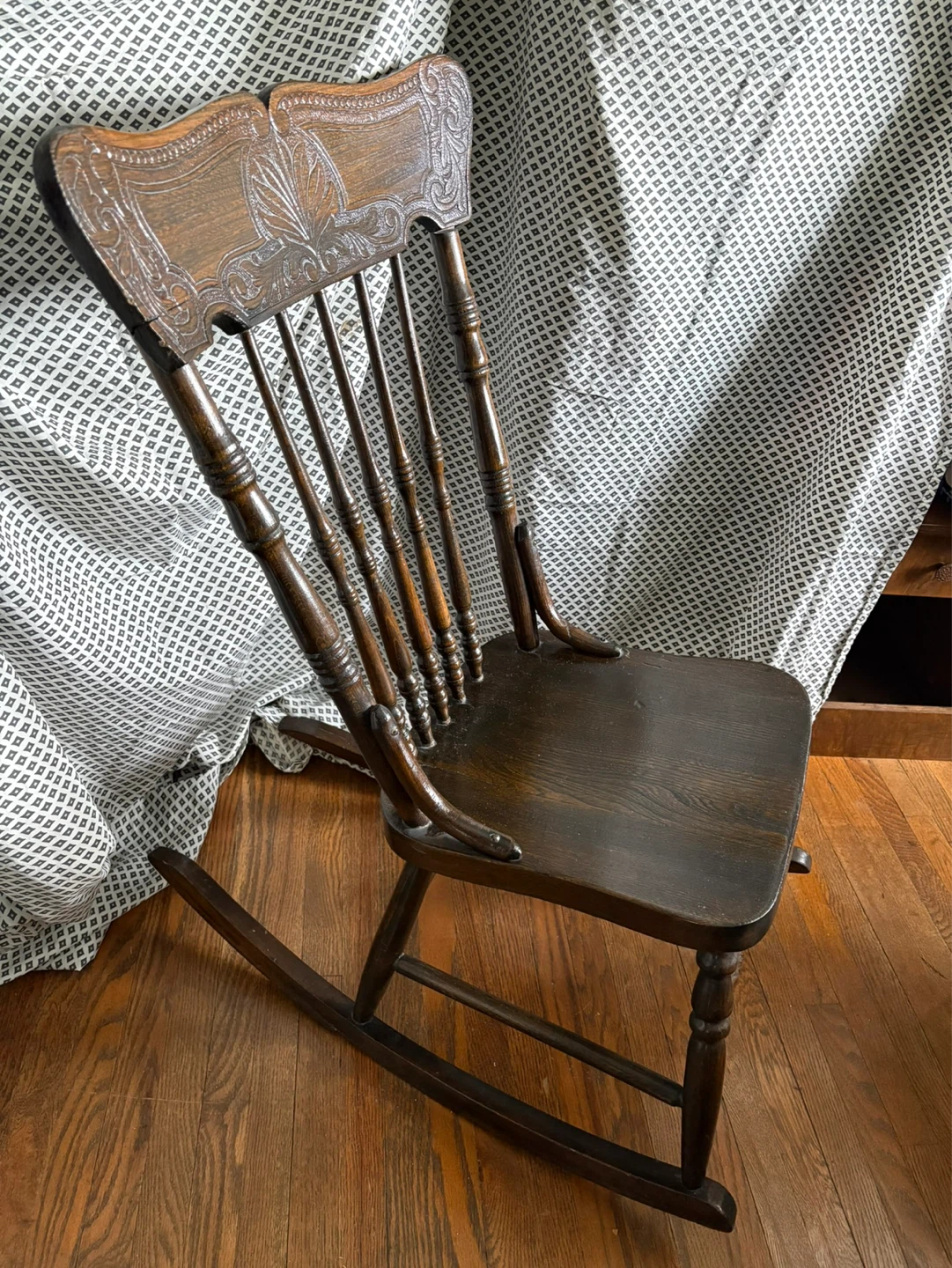 Antique Northwind Wooden Rocking Chair - photo 4
