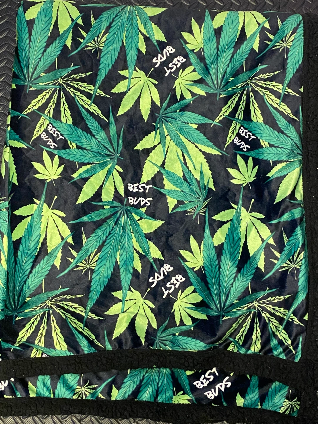 Weed blanket and pillow covers
