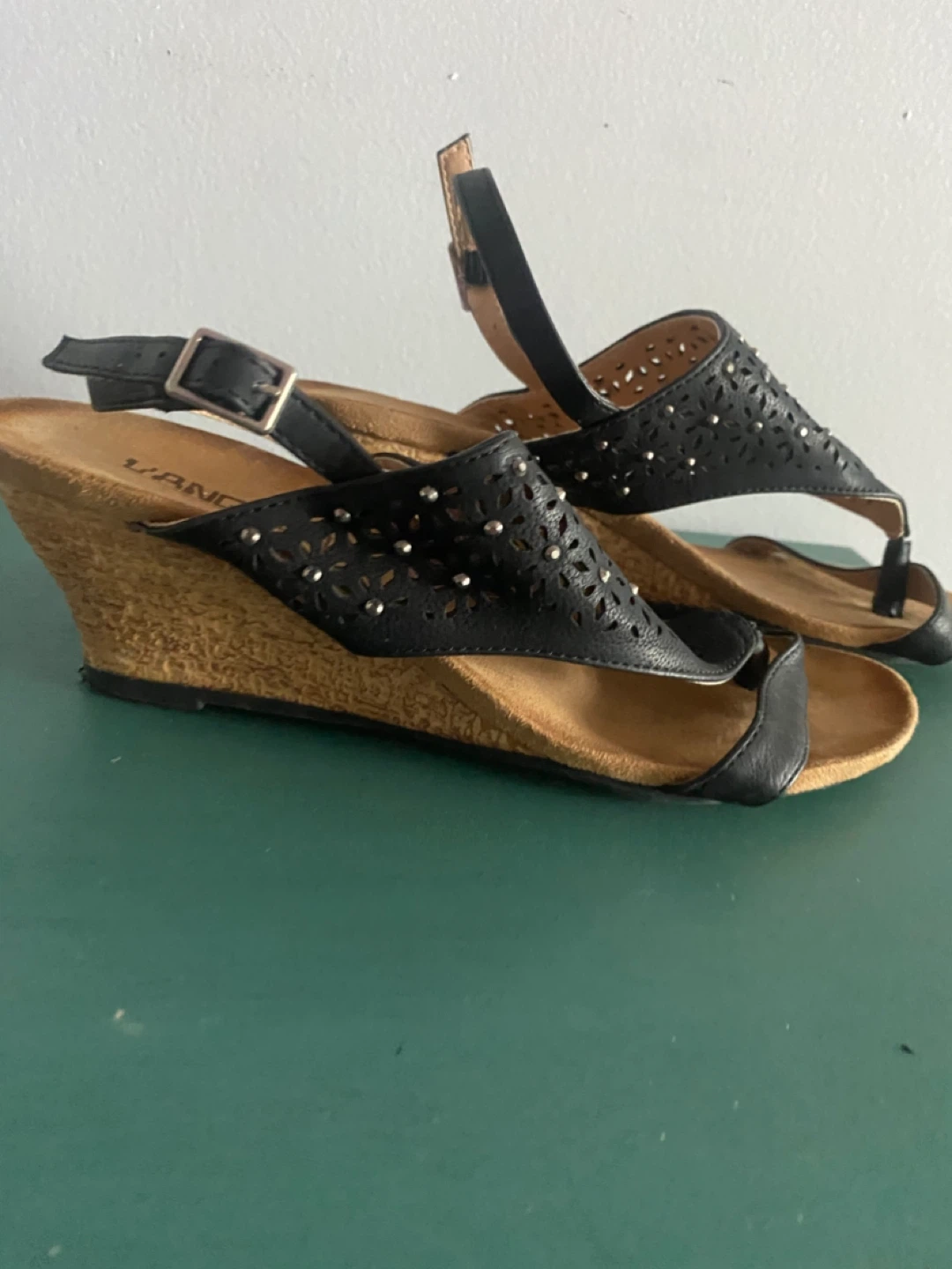 Vangelo Black Wedge Sandals sz 7 - photo 2