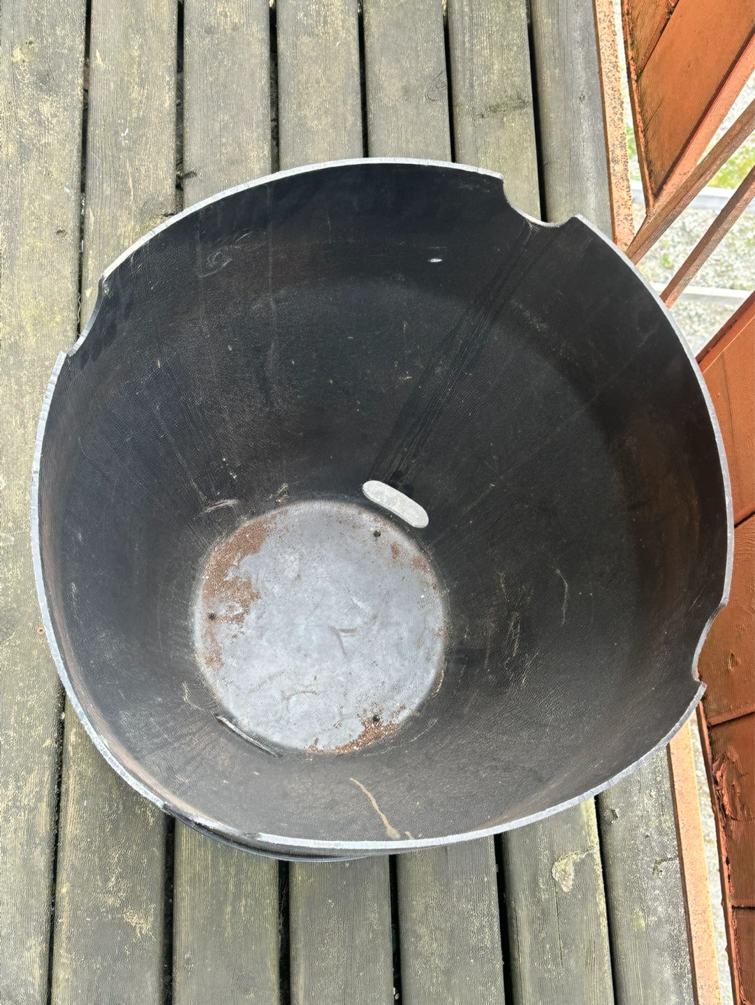 Very large thick plastic planter 21”t 22” ac - photo 2