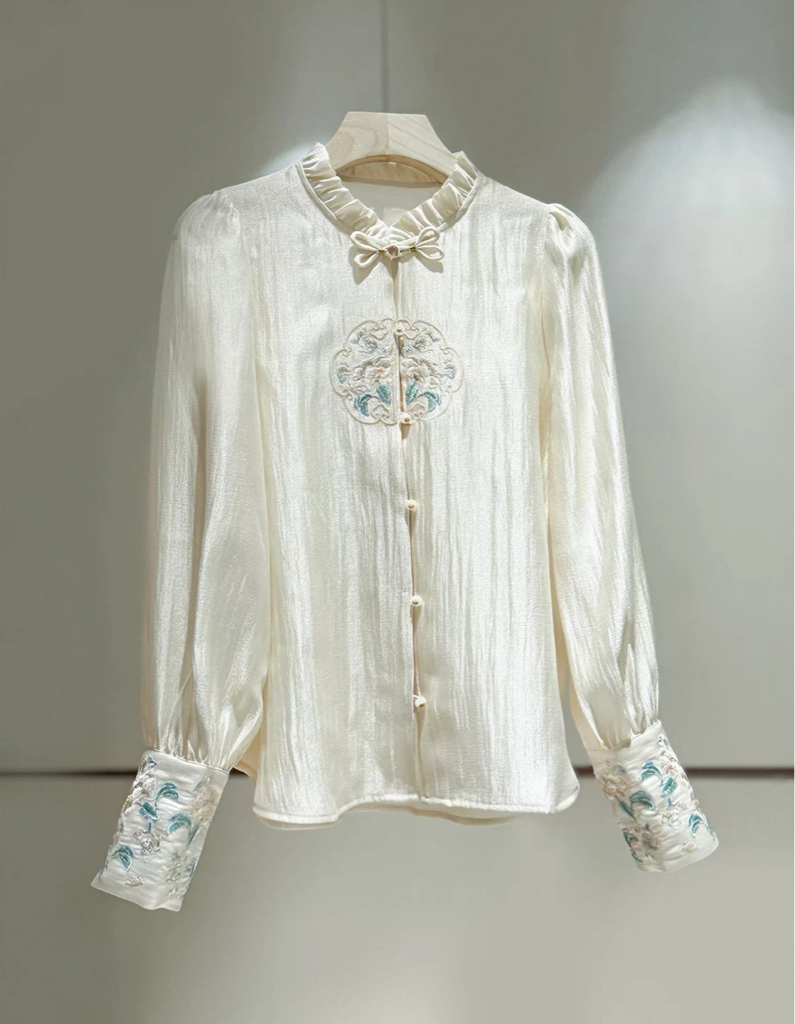 Cream Embroidered Blouse Ruffled Collar Frog Closures Size M