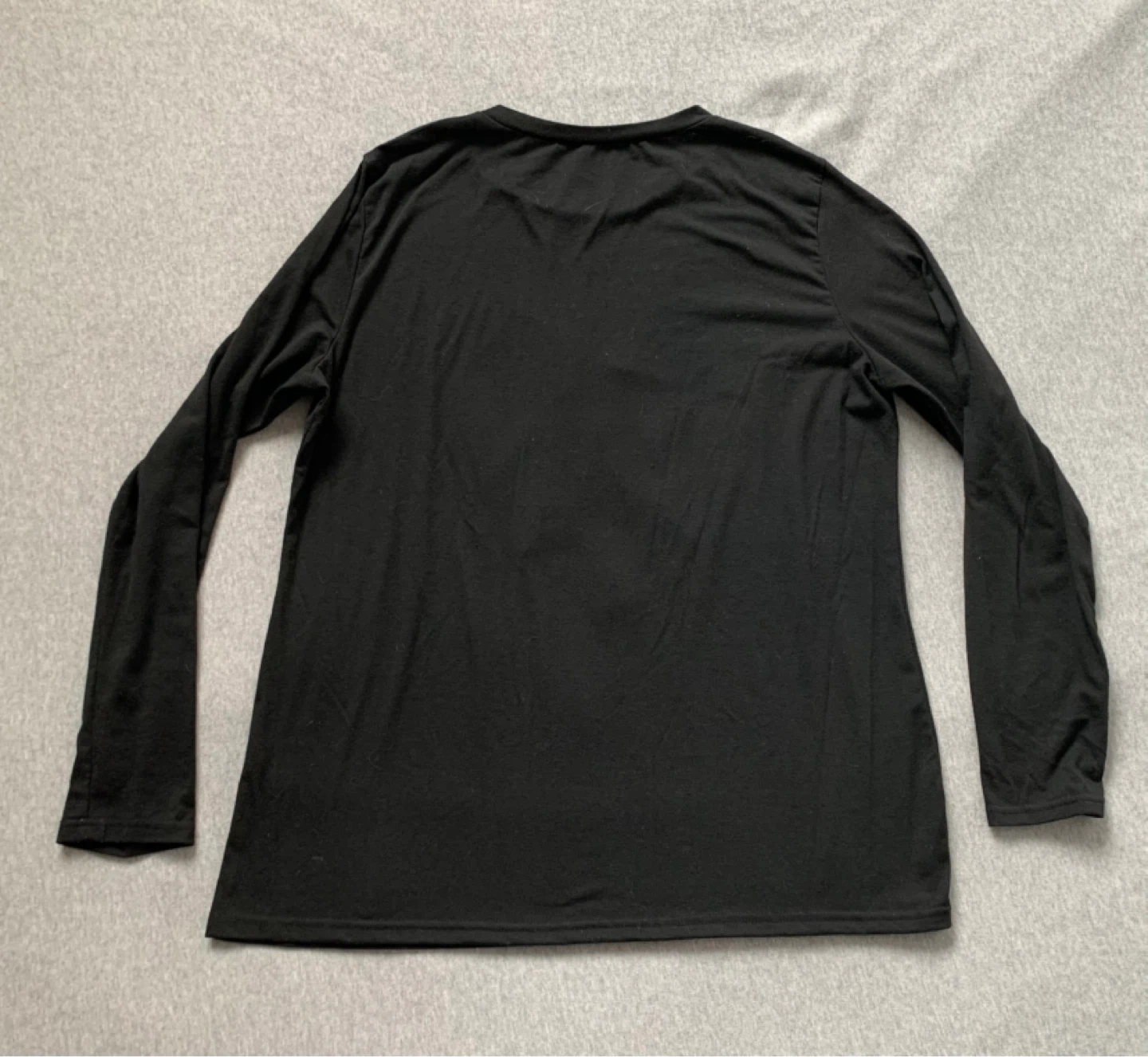 Black Long Sleeve Shirt with Giant Heart - Size XL - photo 2