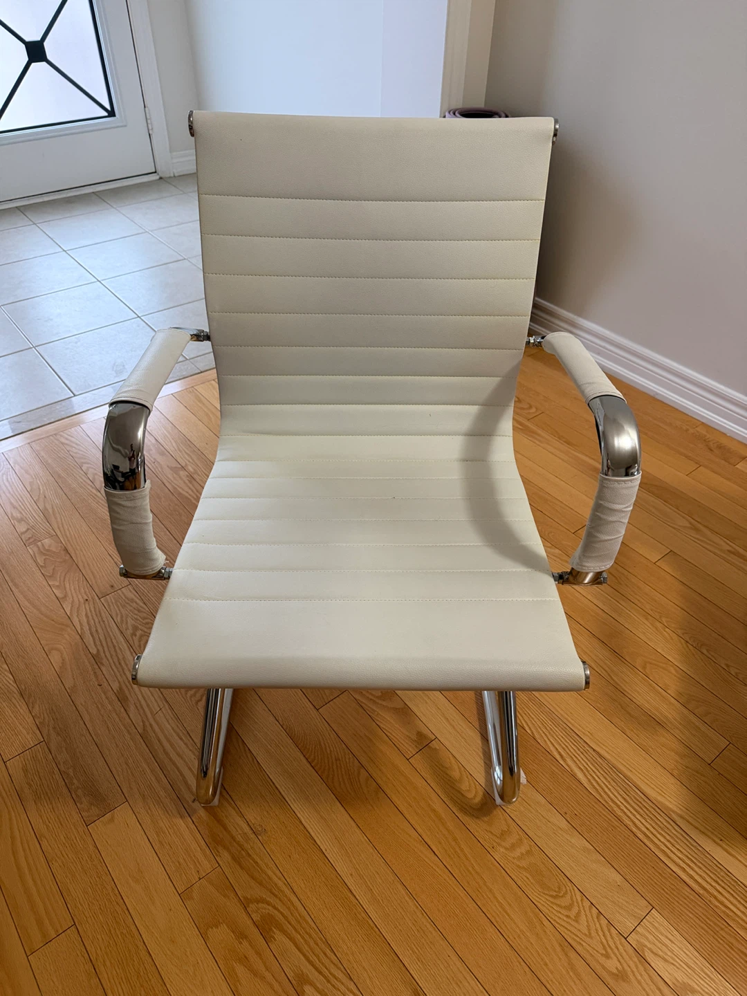 White Faux Leather Armchair - photo 2