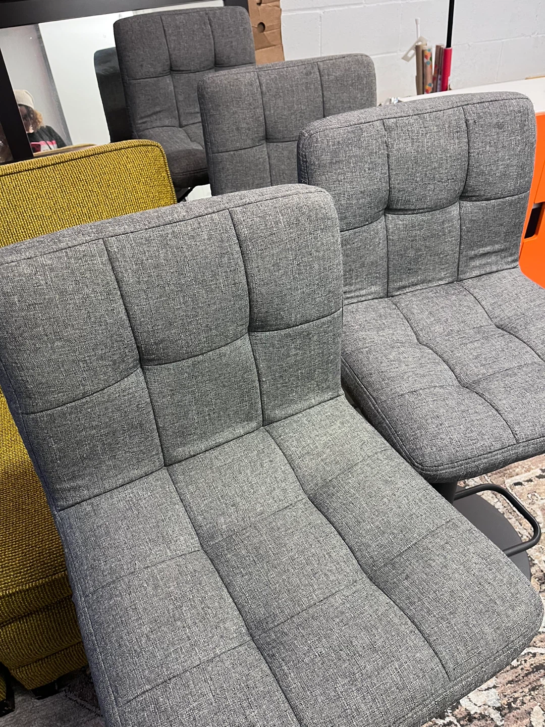 Set of 4 Grey Tufted Bar Stools(free delivery) - photo 2
