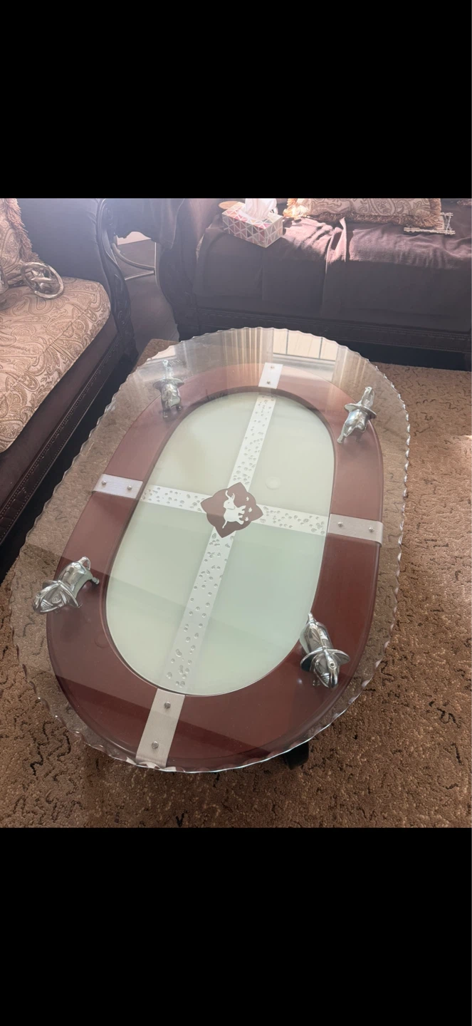 Glass coffee table with decorative elephants - photo 2