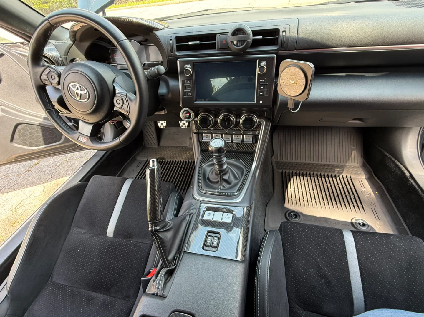 2022 Toyota GR86 Premium (Manual) - photo 4