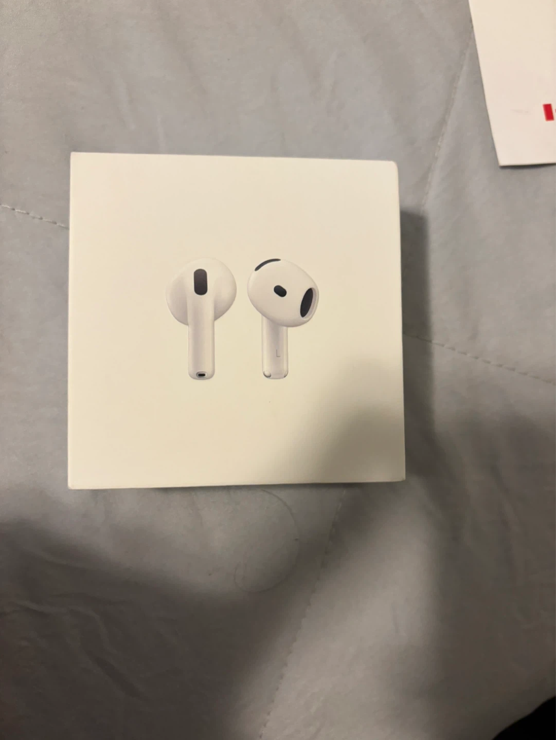 Apple AirPods 4
