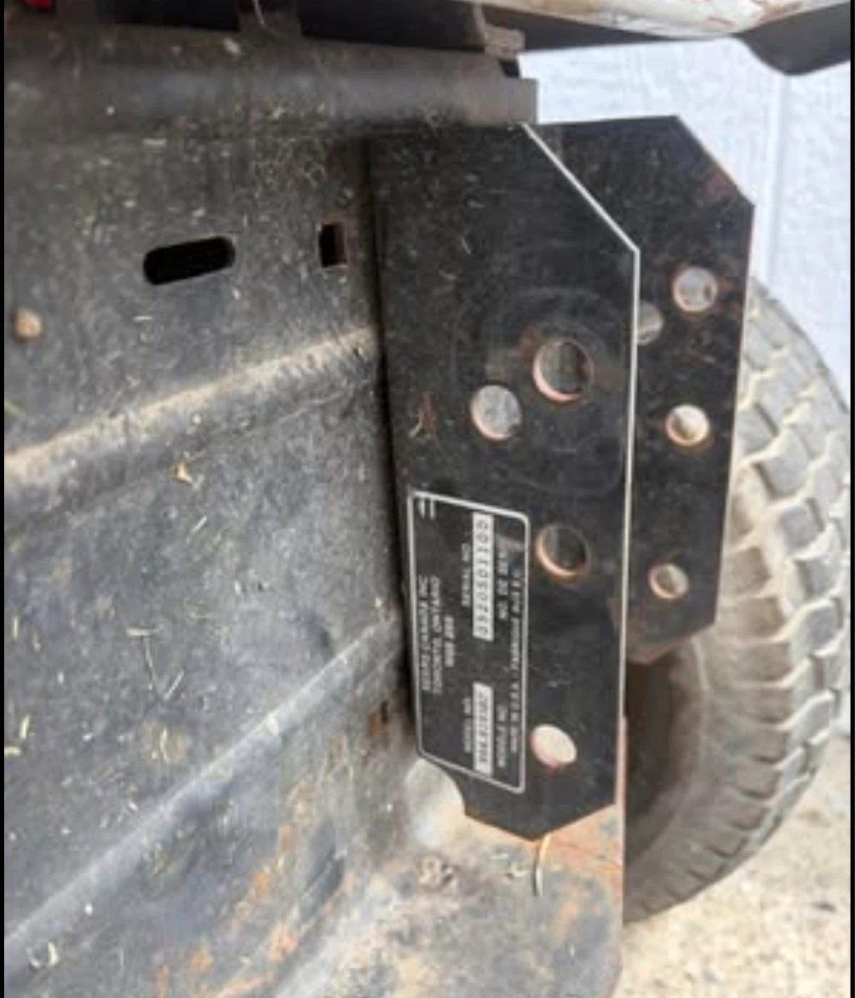 Craftsman Riding Mower with 14 HP Vanguard Engine - photo 3