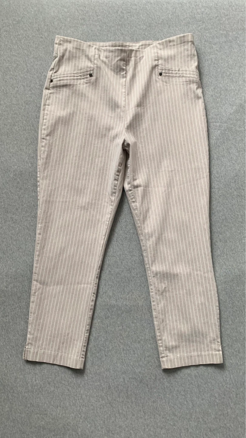 Maurices Striped Pants - Size Large