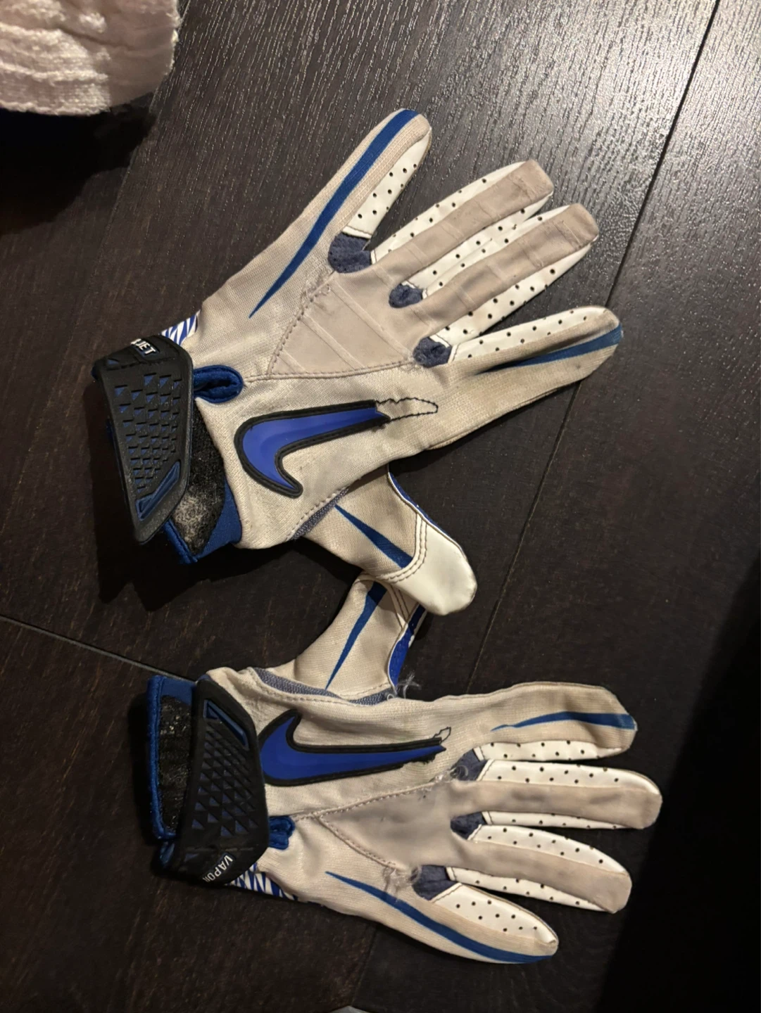Nike Vapor Grip 3 Goalie Gloves - photo 2