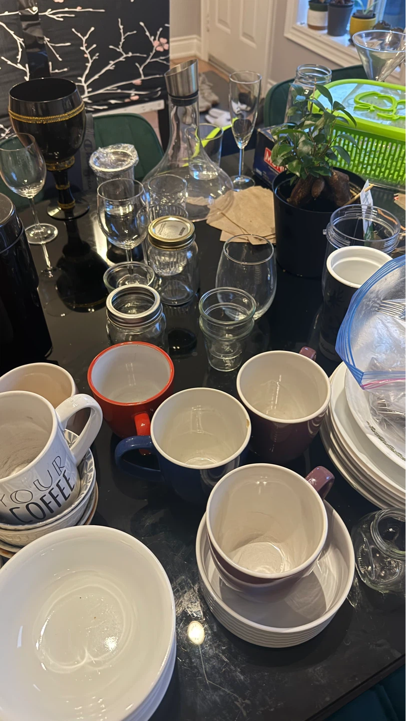 Assorted Kitchenware and Drinkware - photo 3