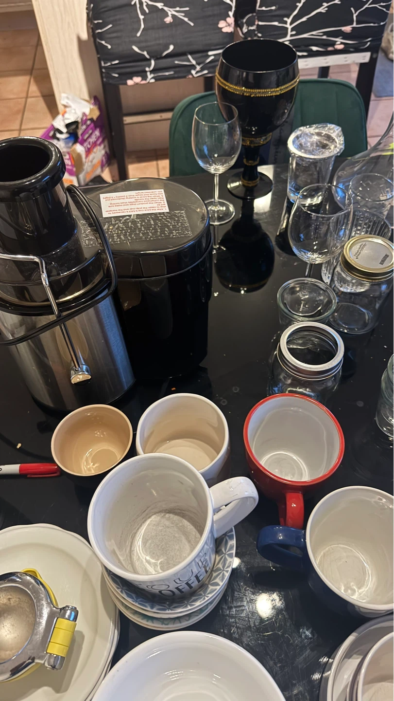 Assorted Kitchenware and Drinkware - photo 4