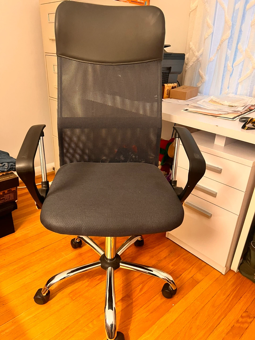 Ergonomic Mesh Office Chair