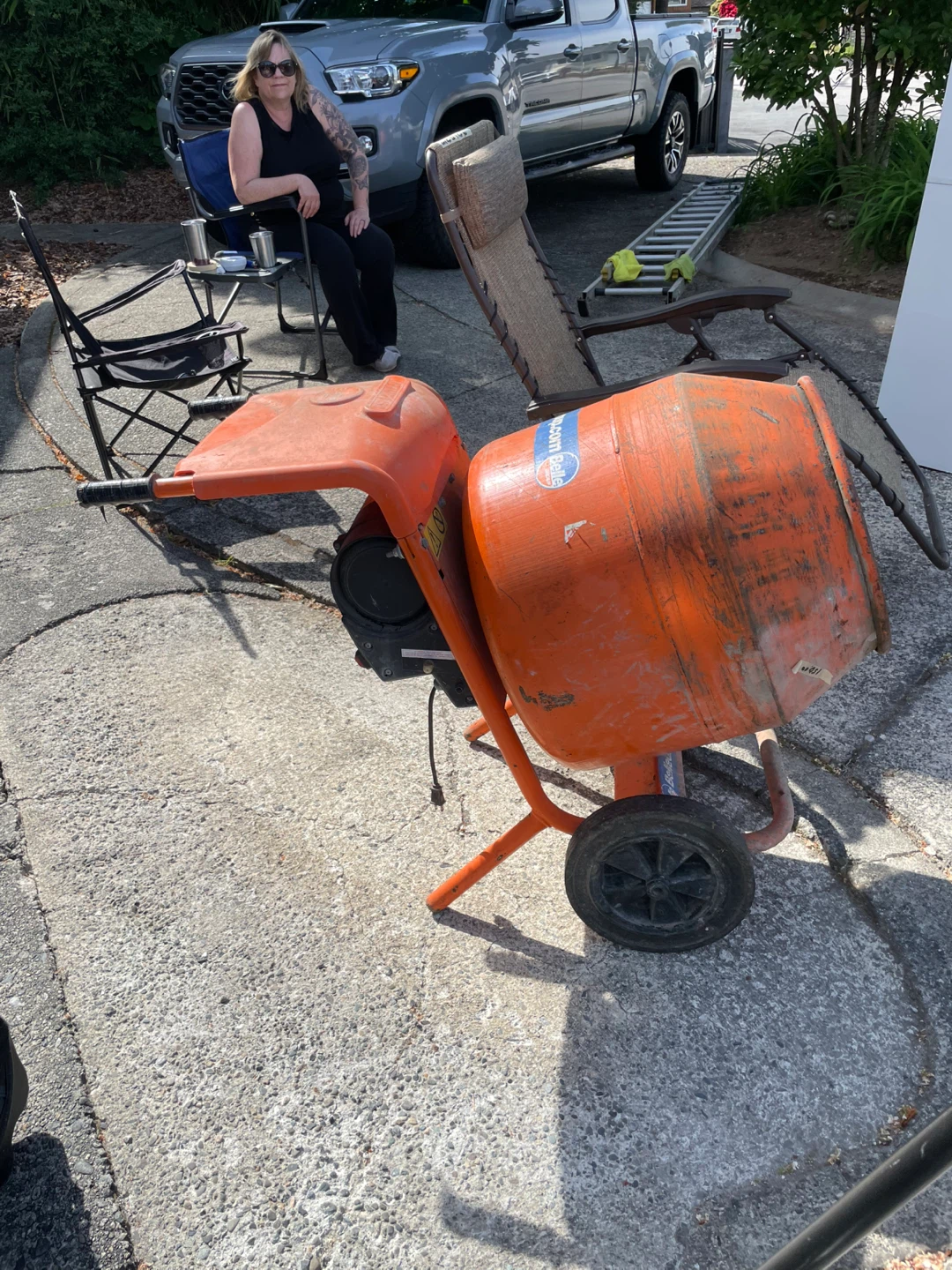 Orange Cement Mixer - photo 2