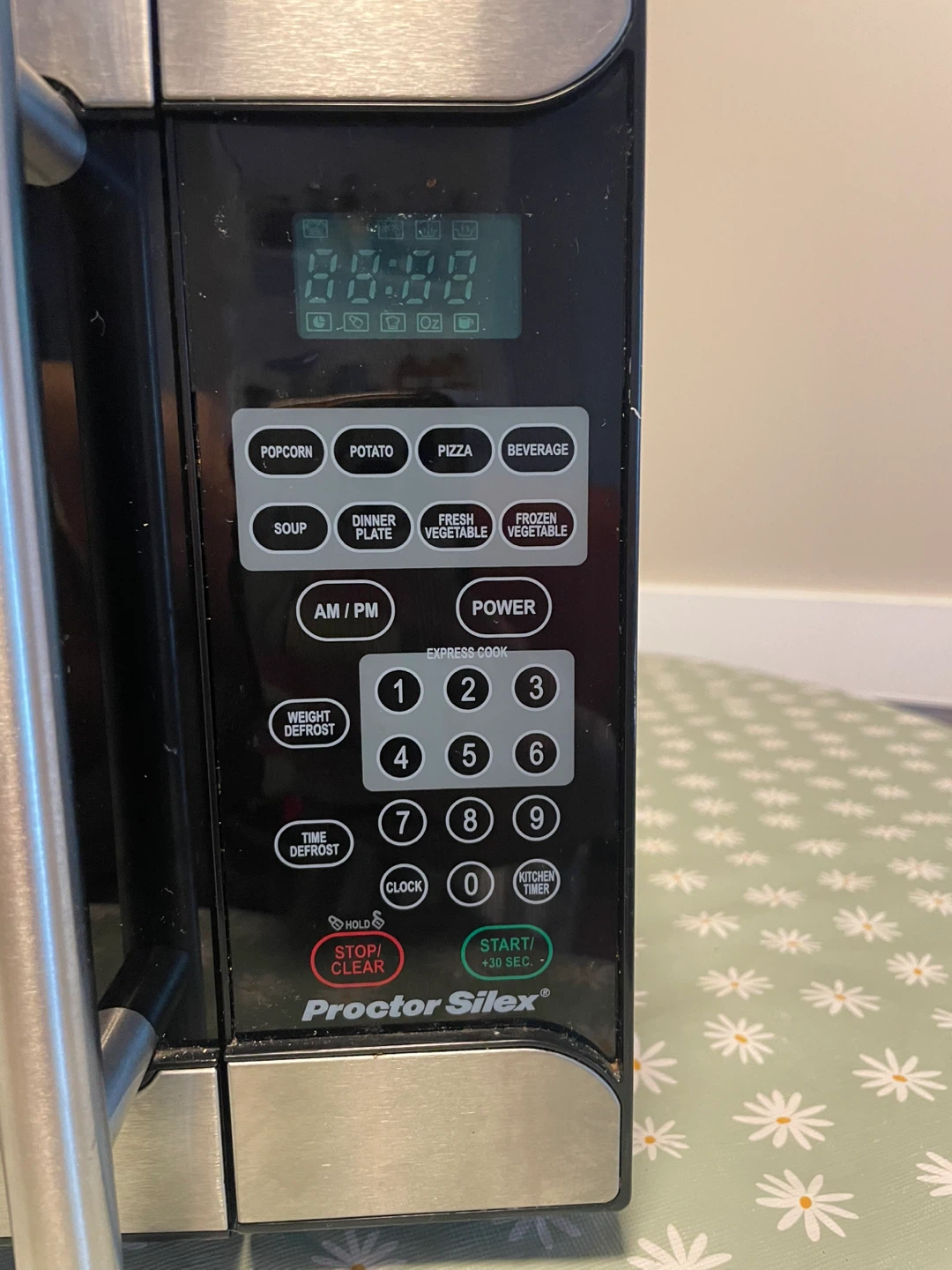 Proctor Silex Microwave Oven - photo 2